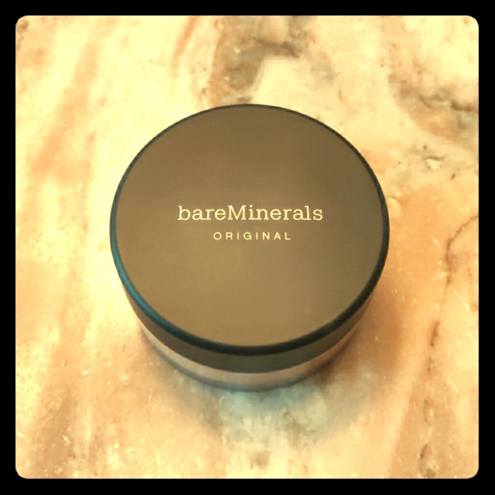 Full Size bareMinerals Foundation Medium Beige
